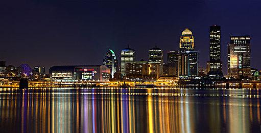 《苏丹的游戏》Steam在线峰值超2万 官方回应”南同“争议